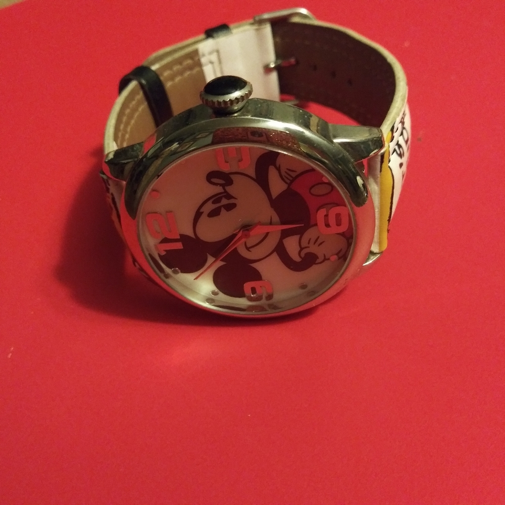 *Reserved* Vintage Mickey Mouse Collectible Watch